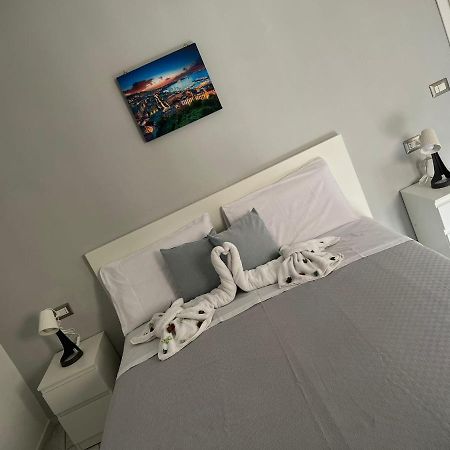We' Home Неаполь Экстерьер фото